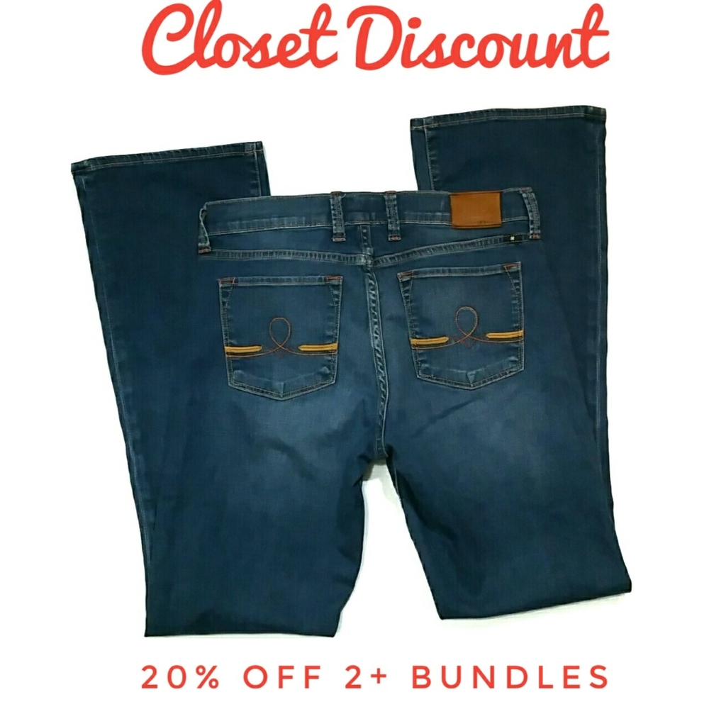 Lucky Brand 6/28 Sofia Boot Cut (B)